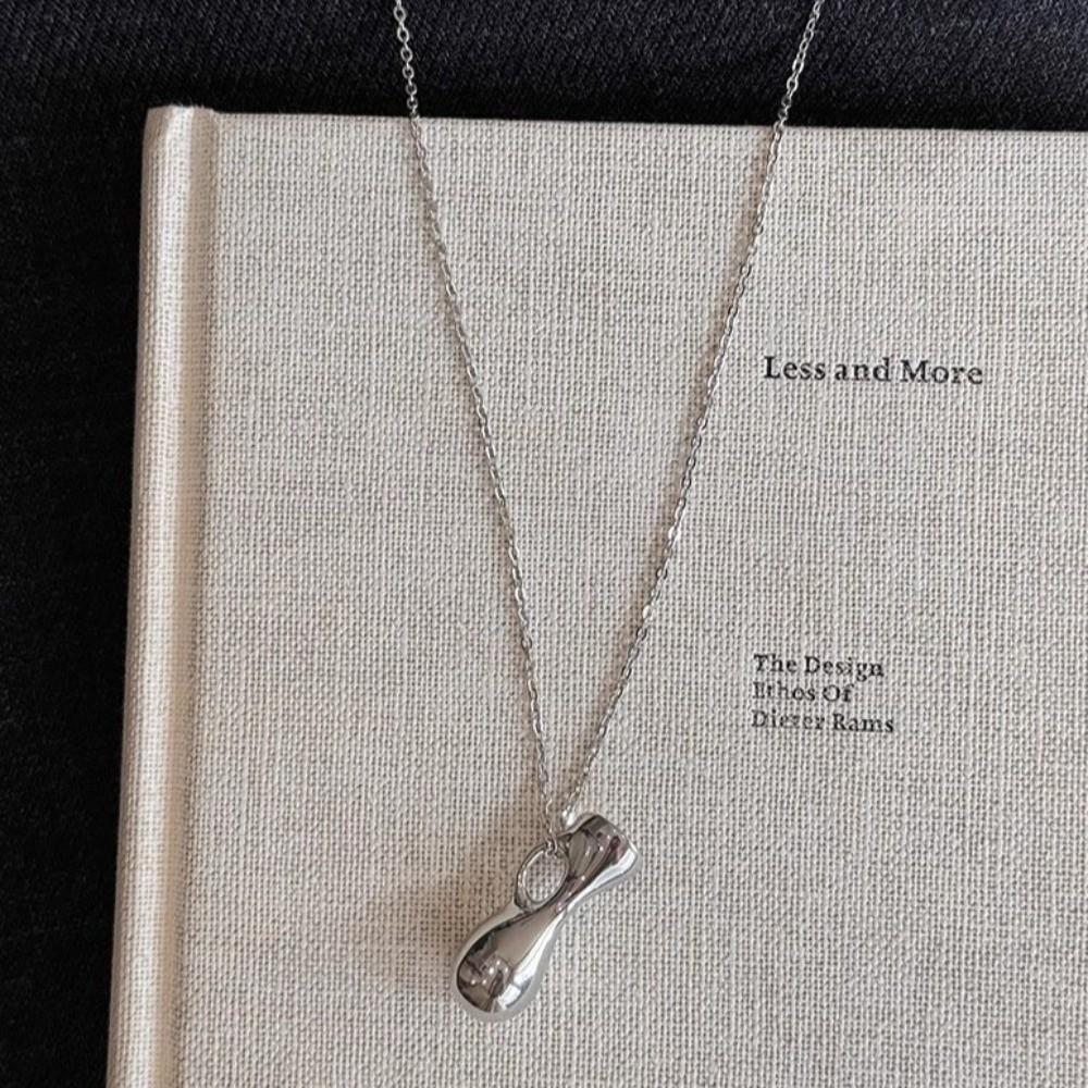 Retro Water Bottle Pendant Necklace Temperament Fashion Jewelry Casual Long Sweater Chain Gifts