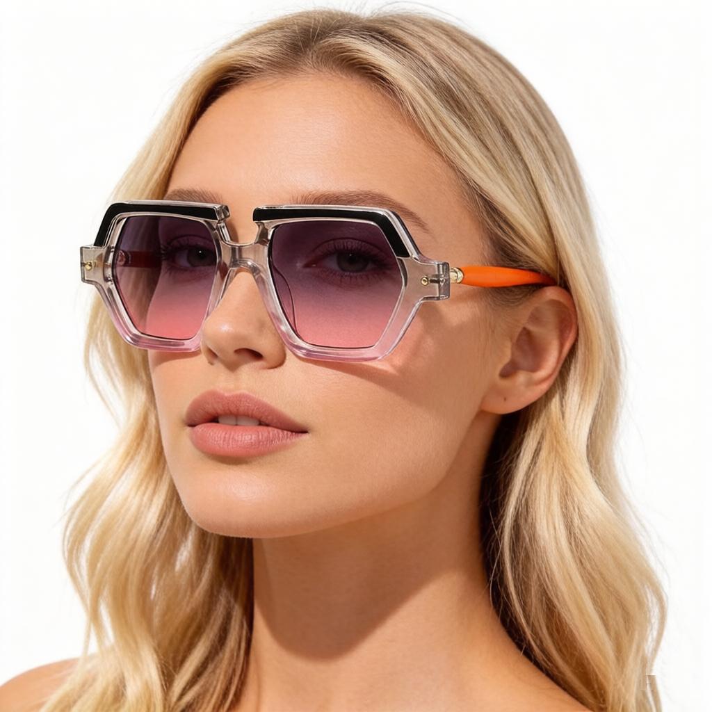 New Square Sunglasses Women Vintage Rivets Trending Clear Ocean Gradient Lens Shades UV400 Men Punk Sun Glasses
