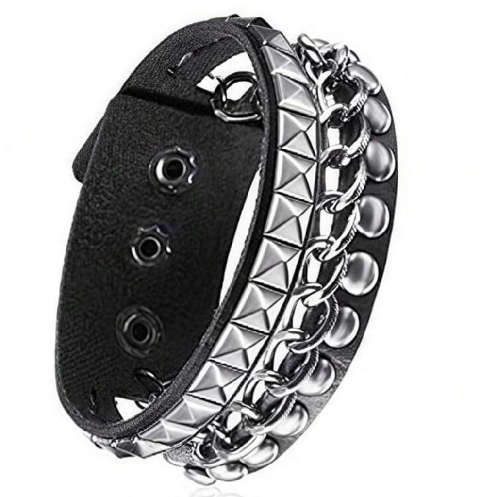 Férfi Punk Stílusú Többrétegű Bőrkarkötő Szegecsekkel - Hip Hop Divatkellék