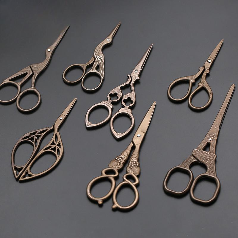 Cross Stitch Embroidery Scissors Classical Style Dragon And Phoenix Crane Tailor Scissors Exquisite Relief Medium And Small Retro Metal Scissors