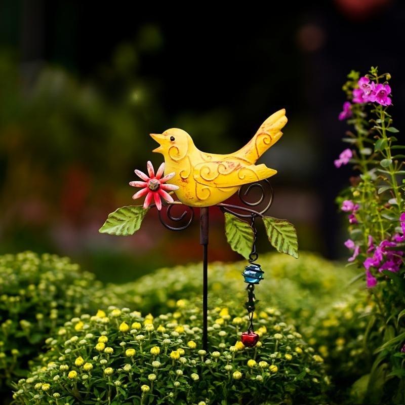 Metal Bird Decorative Garden Stakes,Indoor Outdoor Lawn Pathway Patio Ornaments,Outdoor Garden Decor Shaking Head Yard Art