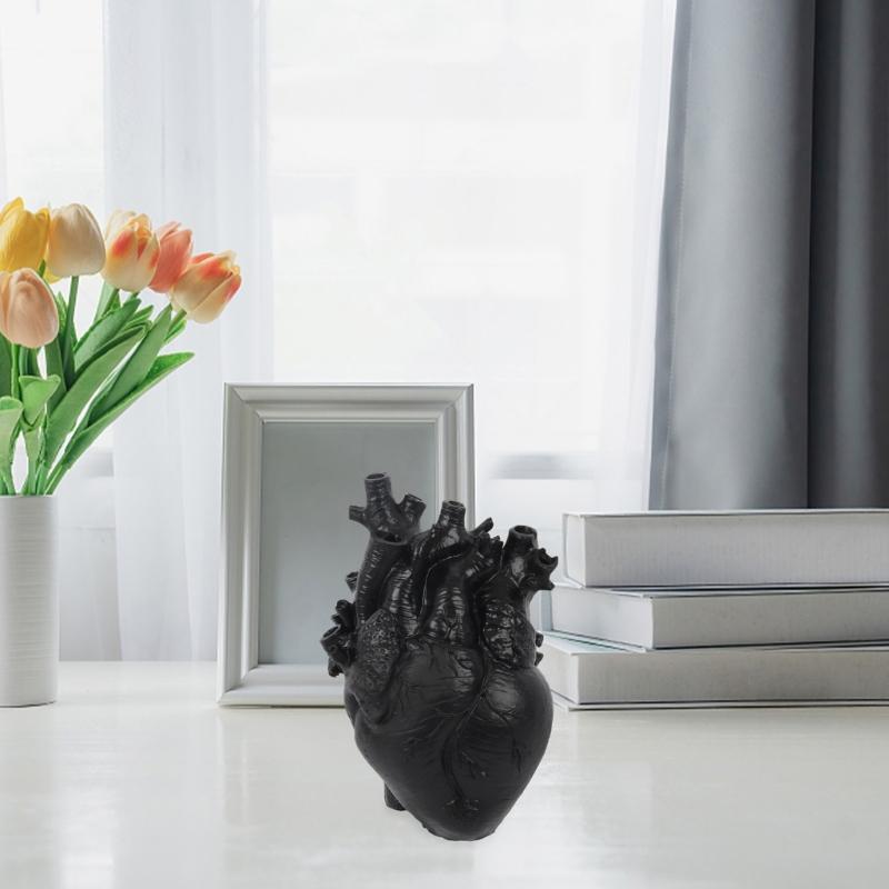 Realistic Heart Sculpture Home Office Desk Ornaments Heart Figurine Creative Resin Heart Statue Miniature Heart Figurine