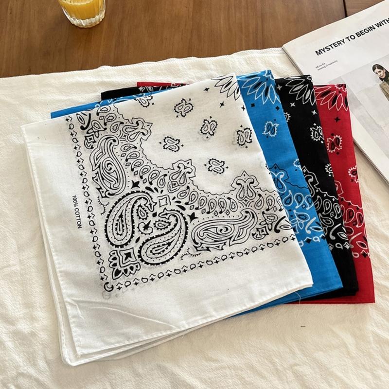 Square Cotton Cashew Flower Print Bandana Unisex Head Wrap Decorative Head Scarf For HipHop Dancing and Street Wear