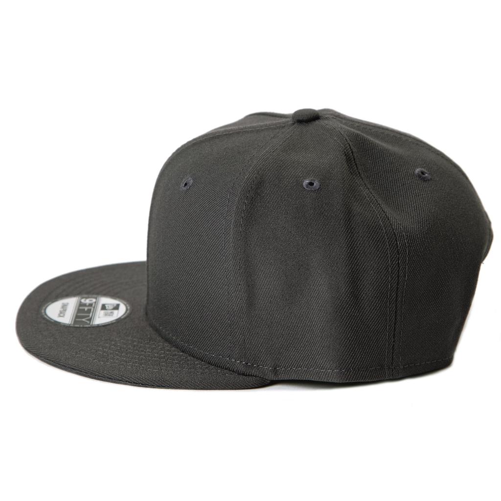 NEW ERA Cap 9FIFTY Standard Fit Flat Bill Snapback Cap Graphite