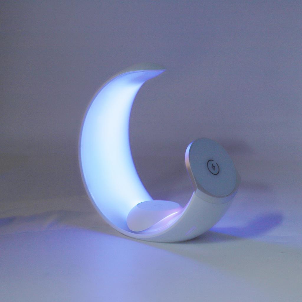 4 in 1 Wireless Charging Station 15W Fast Charging Wireless Charger with RGB Desk Lamp for Bedroom Living Room Office