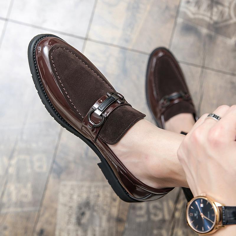 

2021 summer new pointed casual leather shoes men s British height increase youth one-pedal shoes Korean version hairstylist men s shoes 44