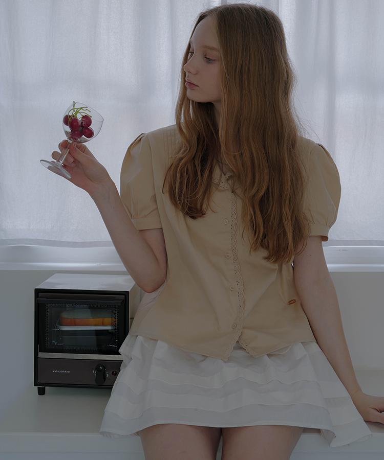 DEHEVE Lace Puff Blouse [Beige]