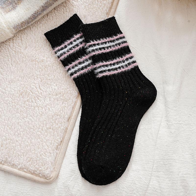 Socken Mittelhohe Socken Saison Warmes Fleece Verdickte Wollsocken Retro Flockstreifen Internet-Berühmtheit Stacking Socken