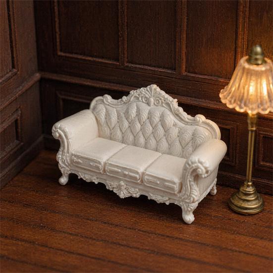 Miniature Vintage Sofa for Dollhouse, Mini Retro Couch Figurine, Tiny Lounge Chair Model, 1/12 Scale Dollhouse Furniture Decor Accessories