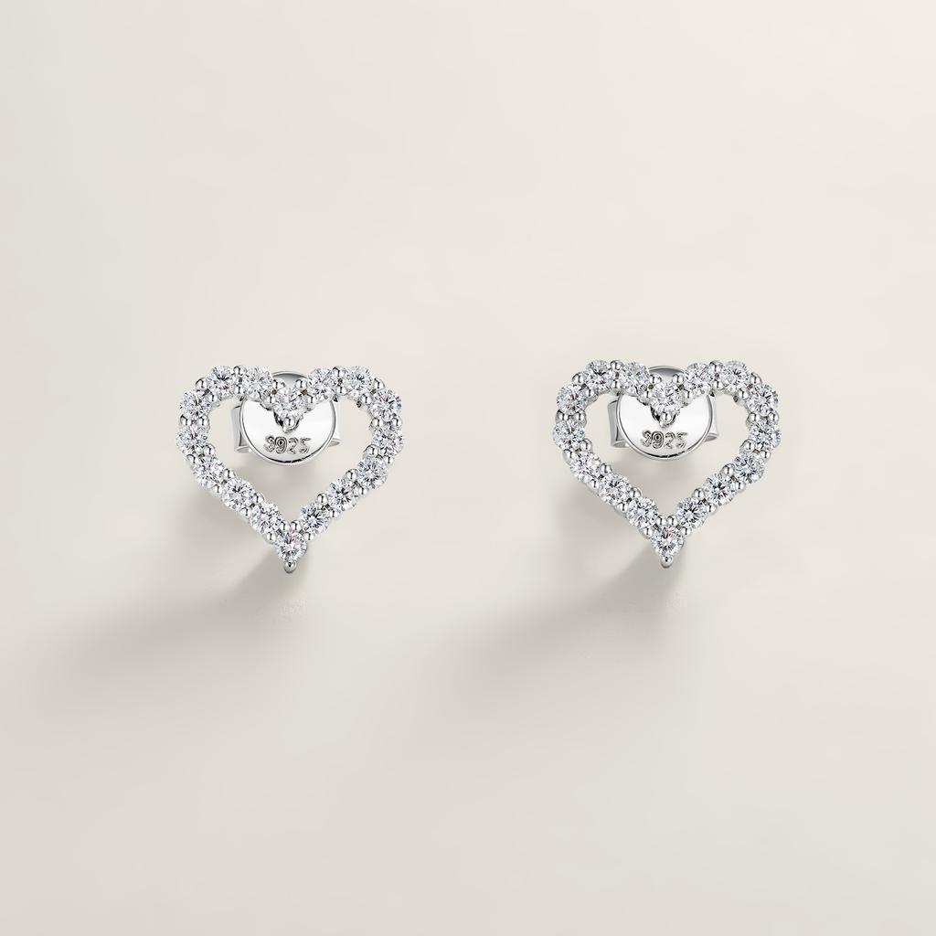 Romantic Hollow Heart Halo S925 Silver VVS Round Moissanite Beaded Border Ear Back GRA Certified Sweet Daily Gift Stud Earrings