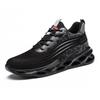 Men's All-Season Steel Toe Safety Shoes - Lightweight, Anti-Smash, and Anti-Puncture Labor Protection Footwear