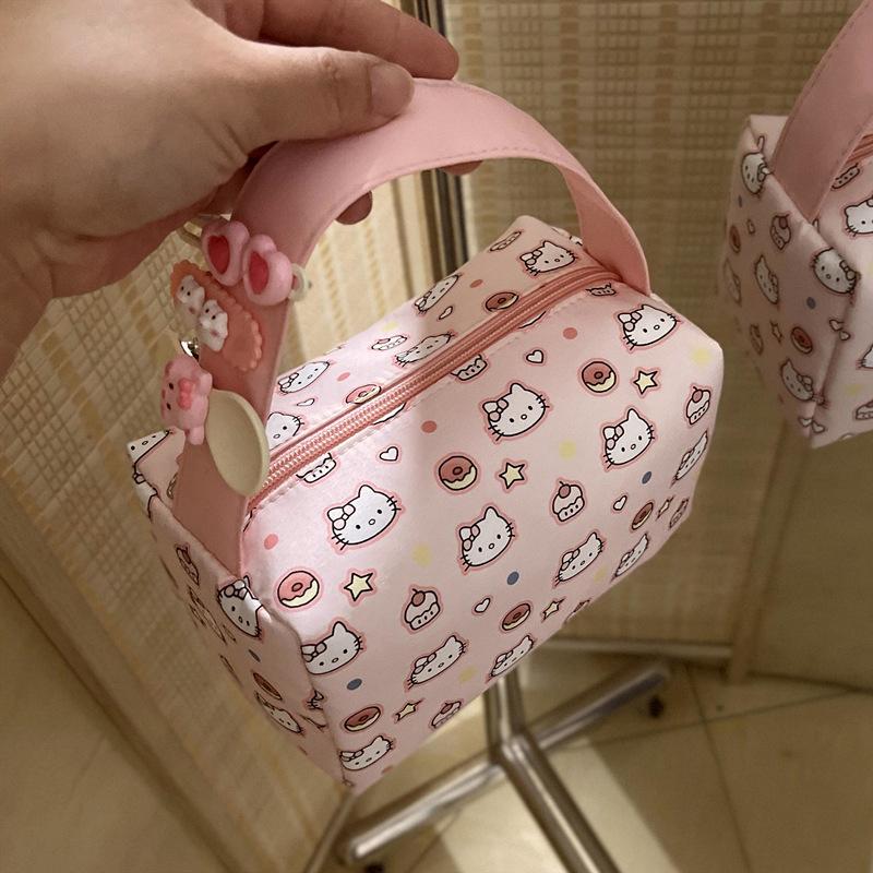 Cute Sanrio Hello Kitty Cosmetic Bag Girl Kt Handheld Makeup Bag Large Capacity Travel Portable Storage Bag Organizer Pouch Gift