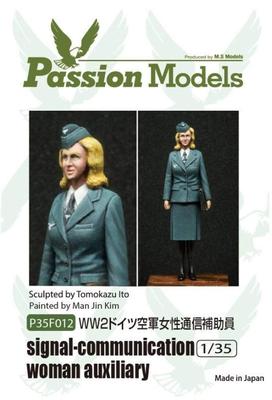 Passion Model WWII Aeronautica Militare Tedesca Assistente alle Comunicazioni Femminile Kit in Resina P35F012 1/35