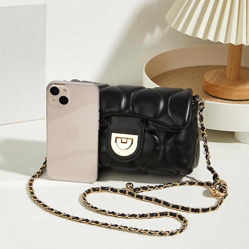 Fashion Trend New Women'S Bag Versatile Solid Color Rhombus Small Square Bag Small Gold Ball Chain Underarm Bag One Shoulder Crossbody Bag