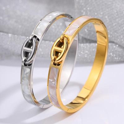 Bracciale Trendy Coreano in Acciaio di Titanio Naso di Maiale per Donne e Coppie