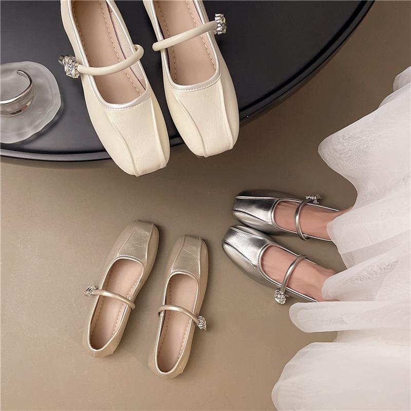 French great-looking flat-soled silver single shoes women's 2025 new summer skirt Mary Jane shoes ballet evening shoes