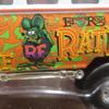 Johnny Lightning 164 Rat Fink 1965 VW Samba Bus Zinger - SUPERCON Exclusive - Rat Fink Miniature Car