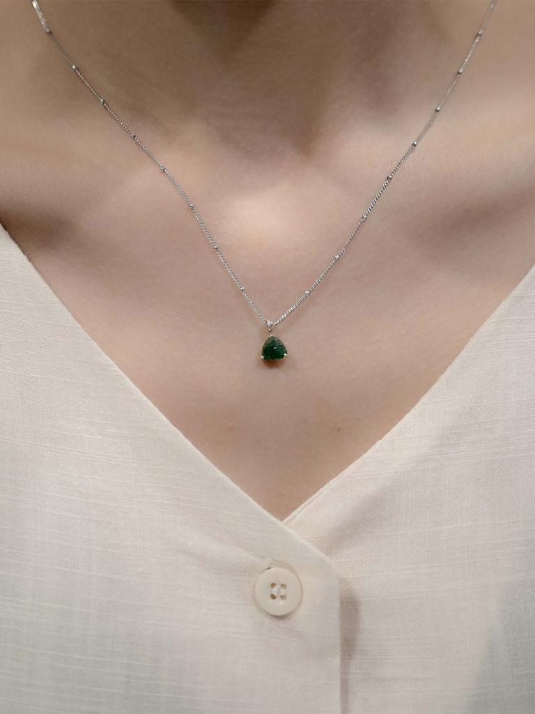 Harang Hr 25N_Triangle Cut Gem Necklace