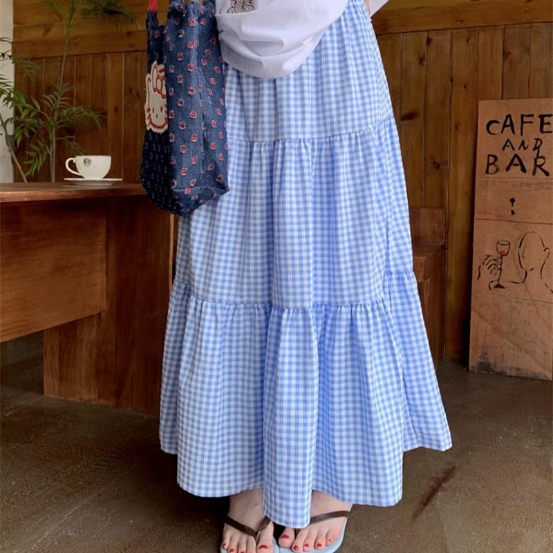 Women's Vacation Casual Mini Checkered Tiered Cake Skirt - High-Waist Slimming A-Line Midi Skirt for Summer with Hip Coverage