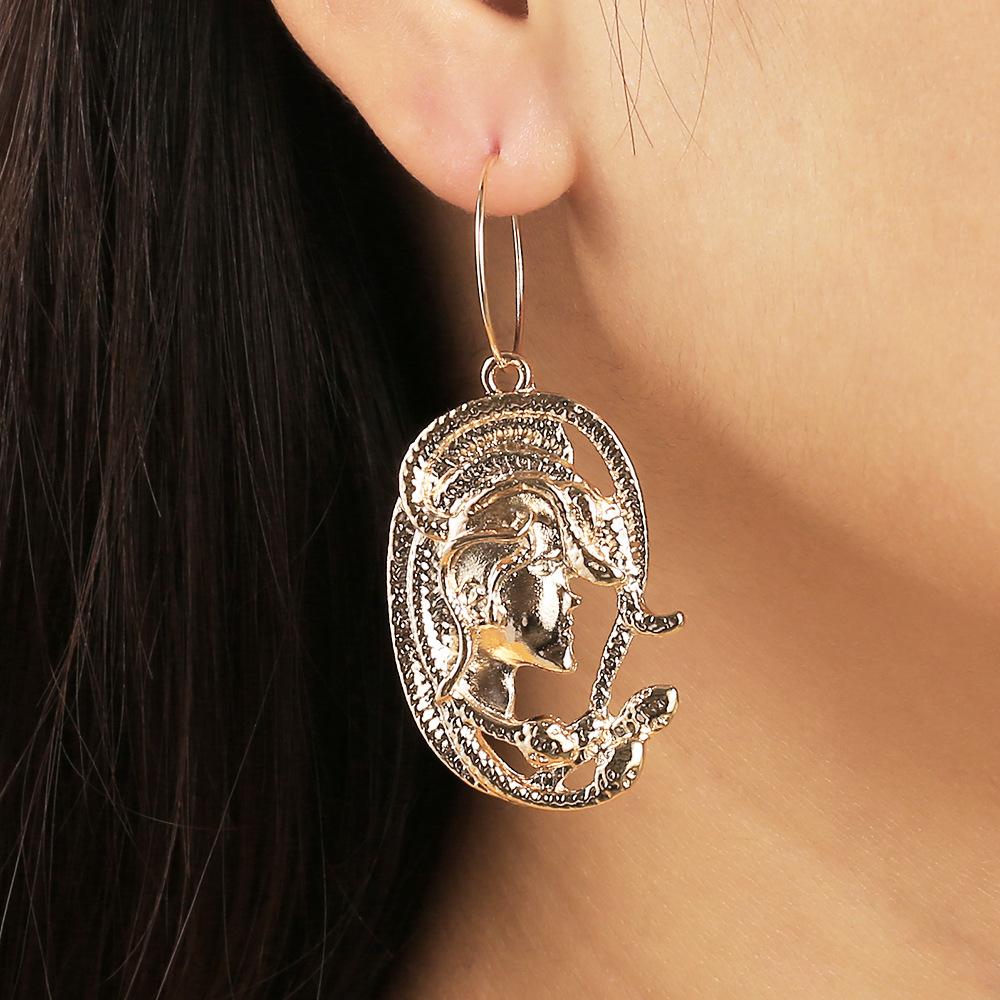 Trendy Personality Exaggerated Snake Earrings Light Luxury Niche Earrings