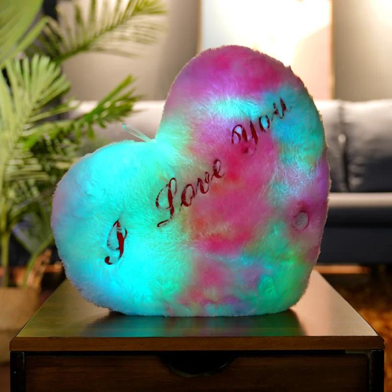 Leuchtendes LED-Liebesherz Plüschtier Weiches Plüschtier Gefülltes Leuchtendes Liebes-Kissen Kissen Raum Party Dekoration Kindergeburtstagsgeschenk