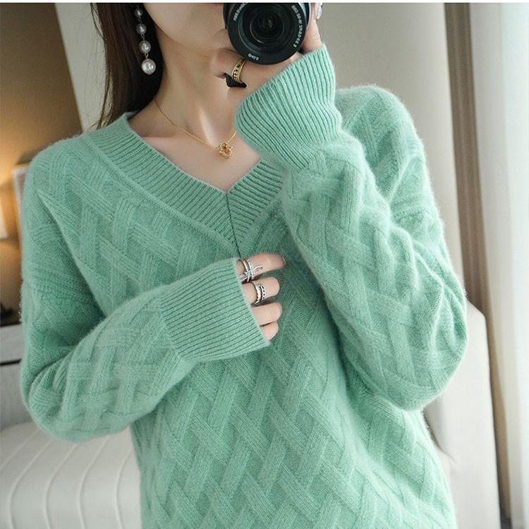 

V-neck Sweater Women s Autumn and Winter Sweater Long-sleeved Pullover Loose Solid Color Jacquard Knitted Sweater Top S