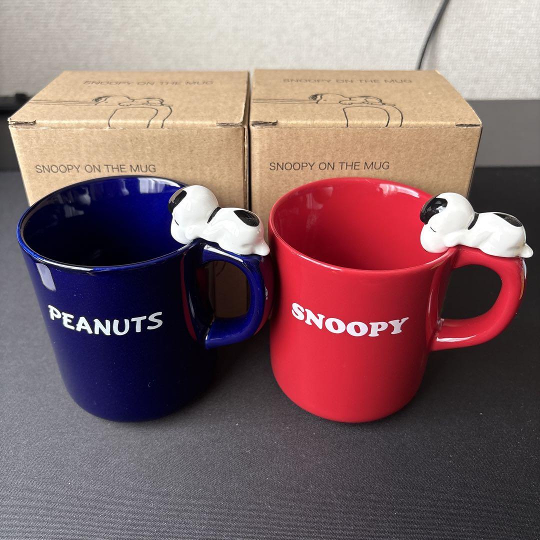 

[Б/У] Кружка с фигуркой СНУПИ