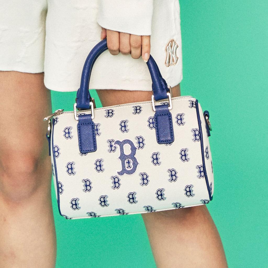 MLB Polyester Letter Bag, Portable Crossbody Bag, Shoulder Bag Women's Blue Gray 3ABWS013N-43BGL