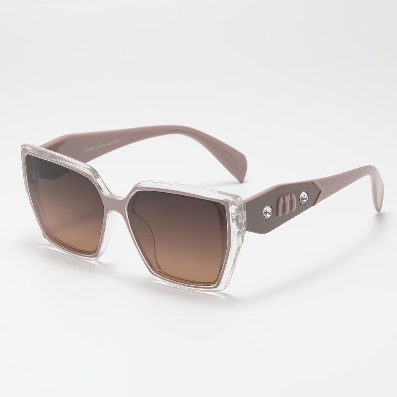 Stylish M Design Cateye Women Sunglasses Fashion Brand Female Popular Sun Glasses Trending Driving Shades Uv400