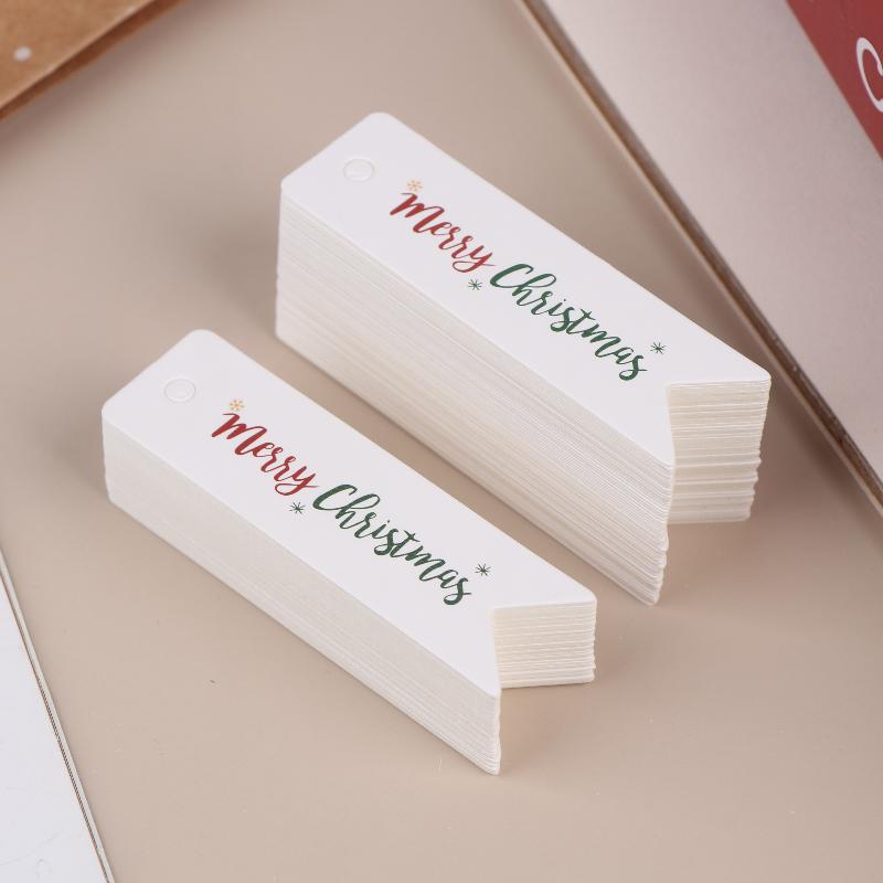 100 Etichette Regalo di Natale Etichette per Regali Festivi con Design Scritta Merry Christmas Etichette Decorative da Appendere