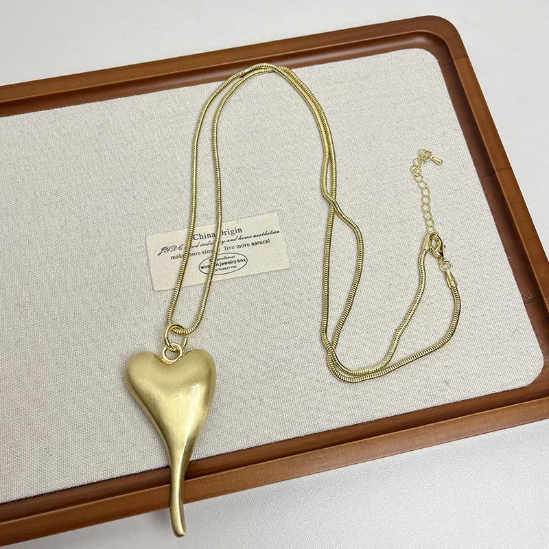 Elegant  Large Pendant Black Rope Long Necklace For Women Girls Versatile Sweater Chain Jewelry Accessories Gifts