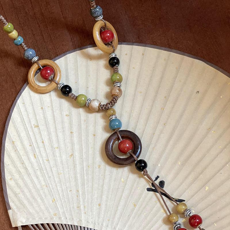 Ceramic Pendant Necklace for Women, Retro Ethnic Style Personalized Versatile Sweater Chain