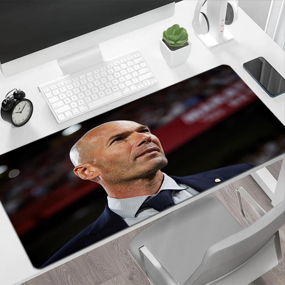 Dynamic Soccer Artwork Large Mouse Pad Desk Mouse Pad Office Mouse Mats Non-Slip Rubber Bottom Perfect Gift for Gamers And Professionals