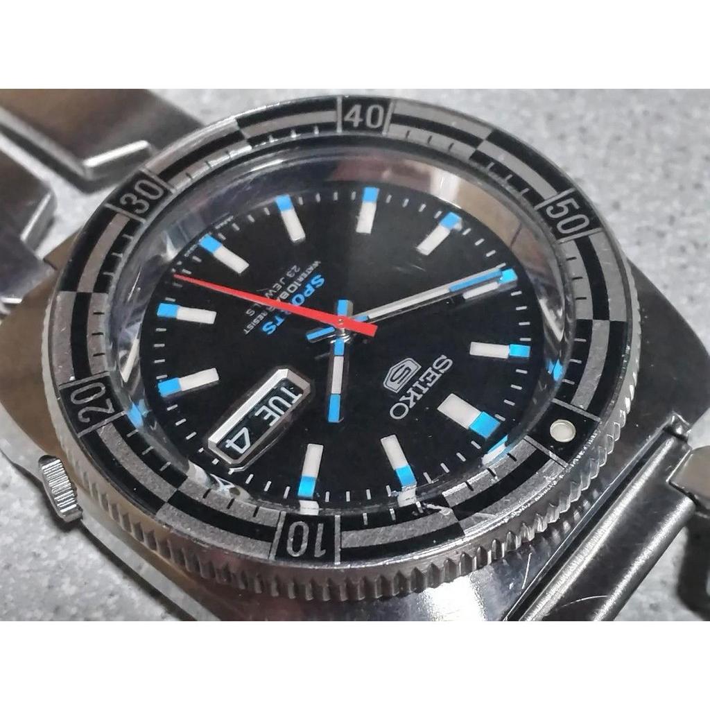 Used Seiko 5 Sports (7S36-0070)