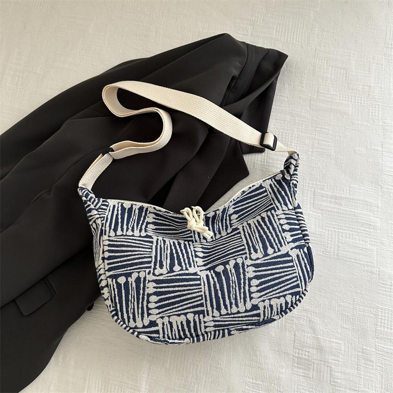 Trendy 2024 Vintage Aesthetic Single Shoulder Dumpling Bag For Everyday Use