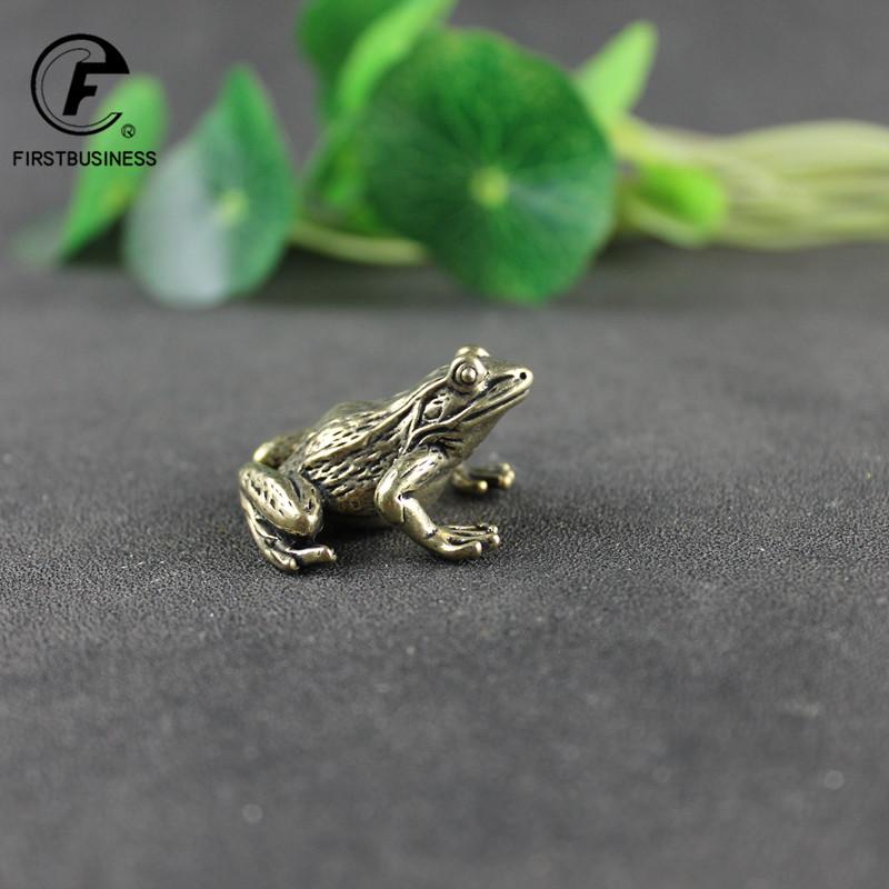 Brass Golden Toad Lucky Tea Pet Vintage Simulation Animal Figurines Miniatures Home Office Desk Ornament Car Decoration Crafts