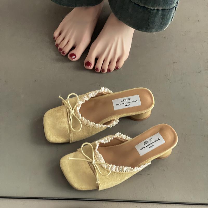Beautiful cool slippers women's summer wear fashion temperament versatile high heels women's shoes great-looking slippers