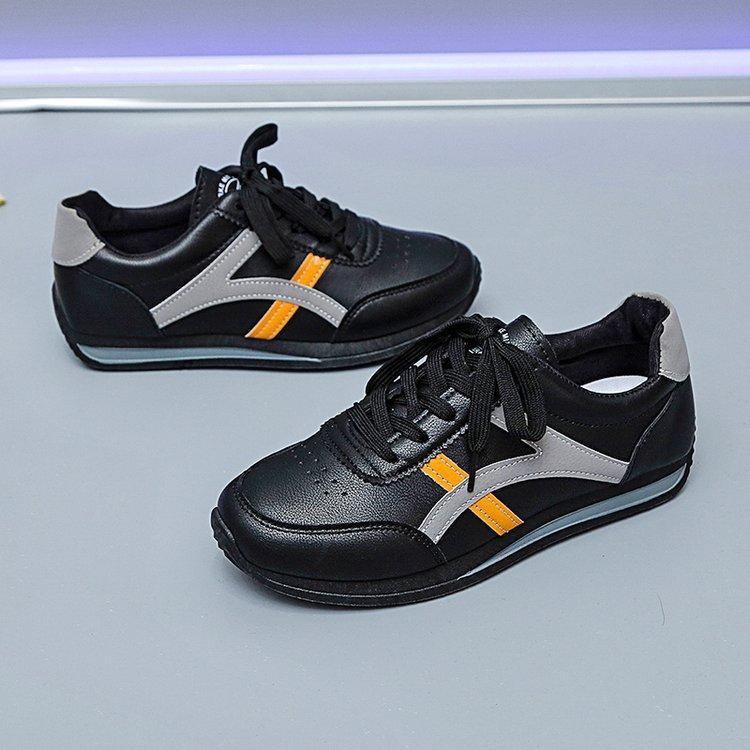22 new casual shoes sports shoes trendy shoes leather surface Forrest Gump shoes comfortable light bottom