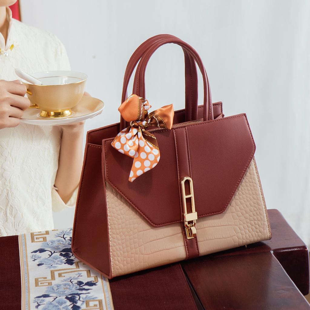 Crocodile Pattern Mom Tote Bag 2024 Summer New High-Quality Fashionable Leather Women's Handbag and Shoulder Bag