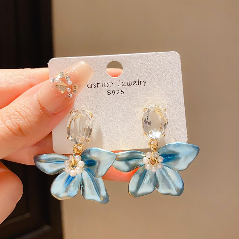 Silver Needle Sweet Diamond Imitation Pearl Flower Earrings French Retro Niche Temperament Earrings Women