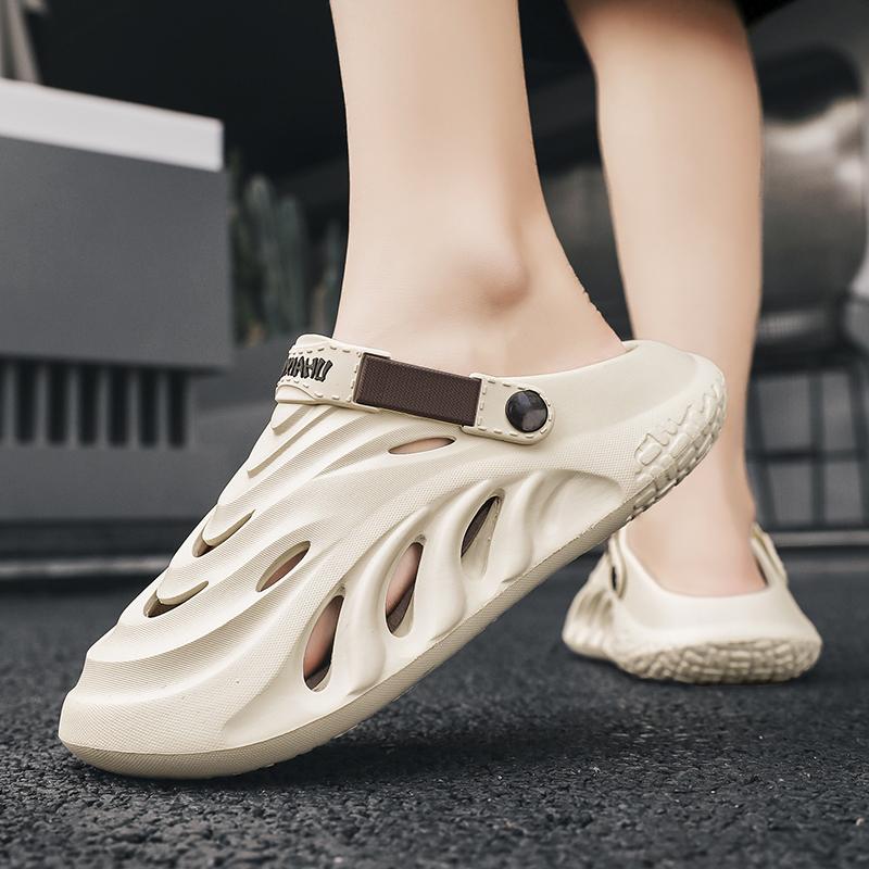 Men Outdoor Sandals Slippers Beach Comfortable Thick Sole Clogs Men Casual Shoes Garden Shoes Men Women Beach Sandals