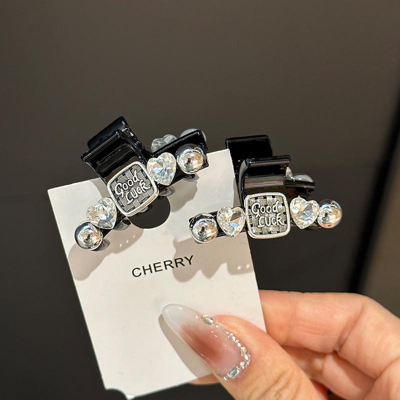 

Elegant Black Retro Rhinestone Crystal Shark Hair Clip for Women
