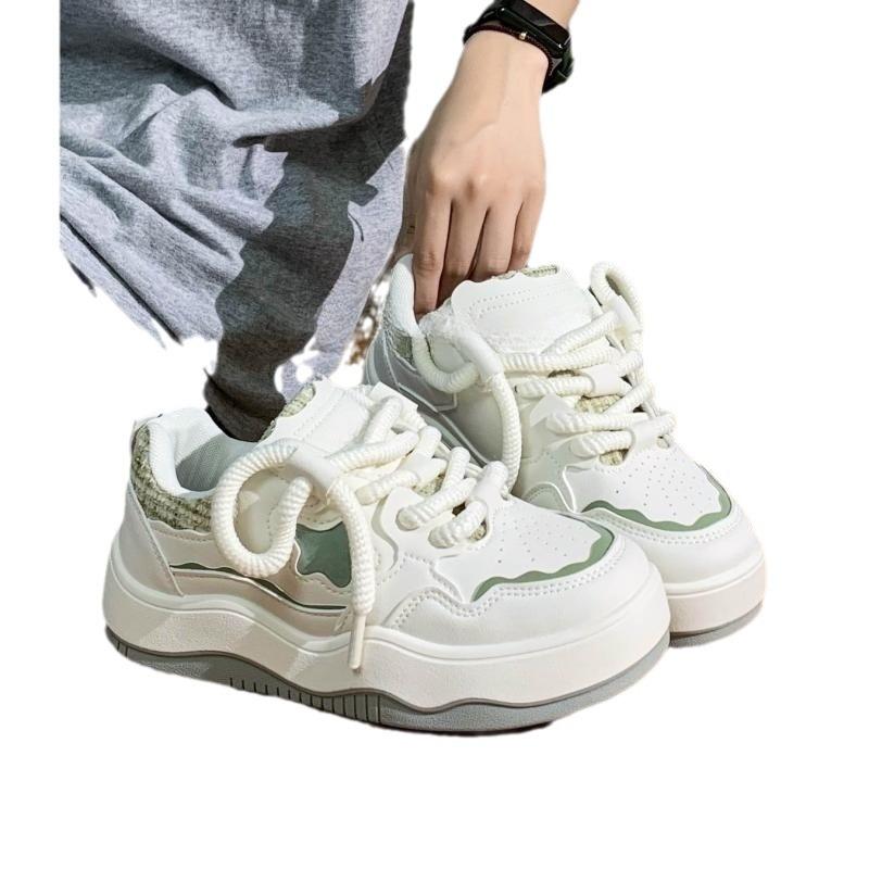 Popular little white shoes girls 2025 autumn new original platform casual shoes trend niche board shoes flat shoes women