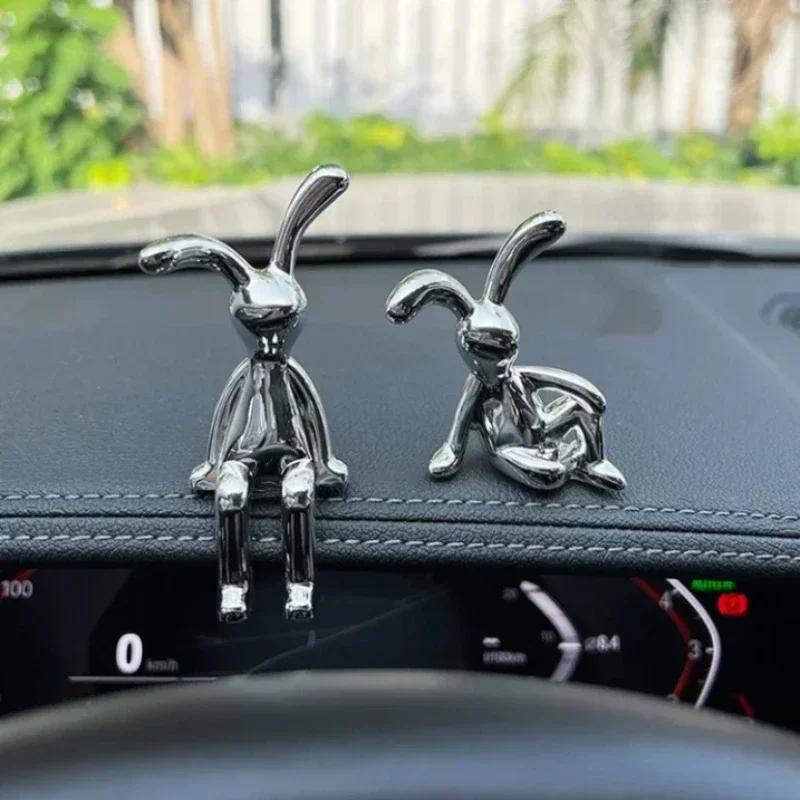 Car Interior Decoration Cartoon Animal Center Console Personalized Room Dining Table and Desk Decoration  Car Mounted Ornaments
