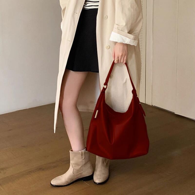 New Vintage Female Large Capacity Shoulder Bags Retro Wedding Tote Bags Casual Red Pu Leather Handheld Women'S Handbags Quality