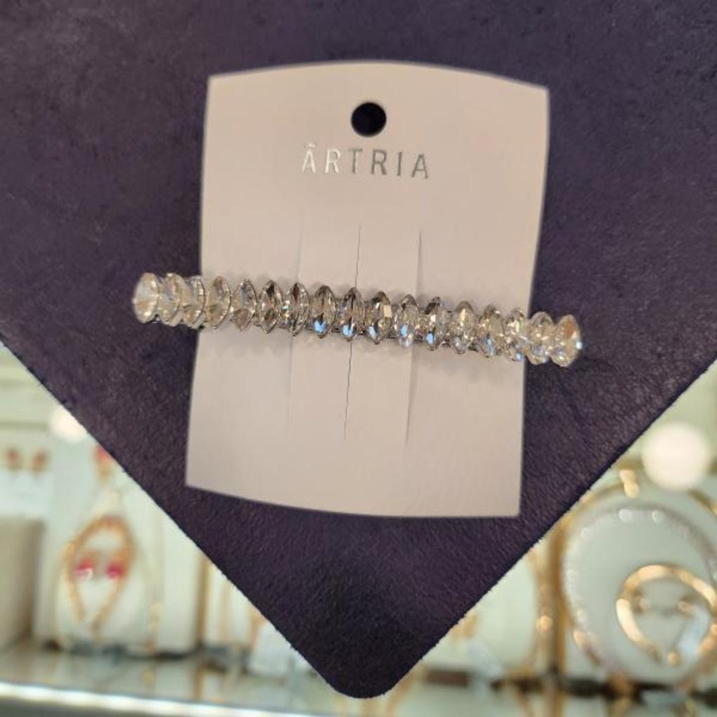 Atria One-Day Crystal P Point Automatic Pin UNIHPDG0018BKF