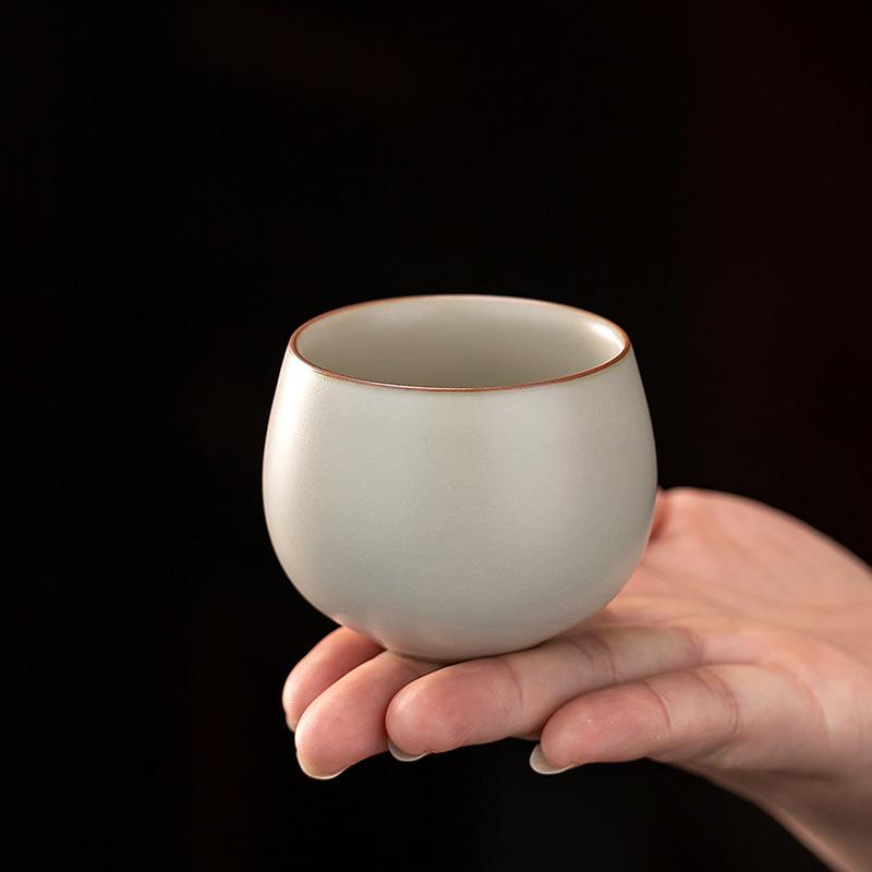 Sanft Gelbe Ru-Ofen Keramik Teetasse Persönliche Meistertasse Craquelé-Glasur Gongfu Tee Set für den Heimgebrauch Geschenk