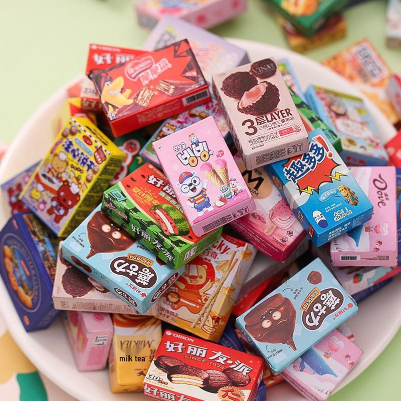 DIY Mini Snack Box Toys for Kids - Convenience Store Play Set with Claw Machine Accessories