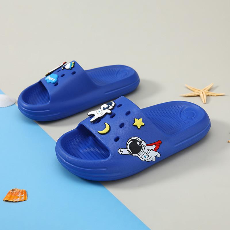 Stylish Cozy And Kids Slippers 2022 Eva Nonslip House Sandals With Cartoon Patterns For Boys And Girls Available In Col Various