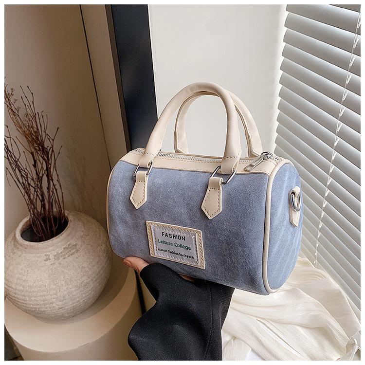 

Матова ретро-сумка, жіноча осінь-зима 2024, новий нішевий дизайн, сумка-месенджер, жіноча елітна сумка-подушка синій